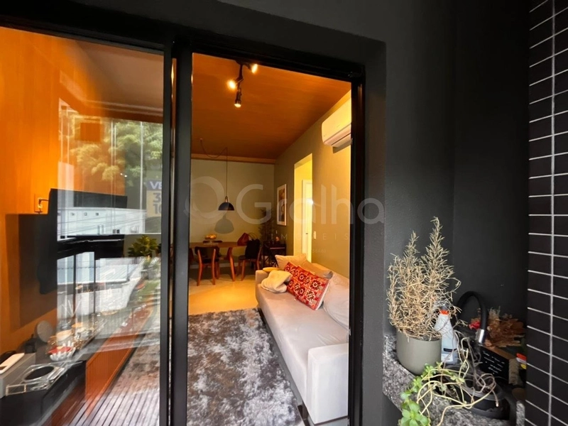 Apartamento no Centro com  com 2 dormitório sendo 2 suíte e 2 vagas: 3ª foto da galeria de imagens do imóvel
