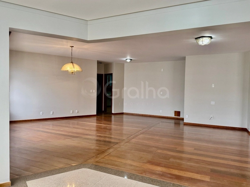 Apartamento na Agronômica com 5 dormitórios 2 suítes e 2 vagas -264 m²: 4ª foto da galeria de imagens do imóvel