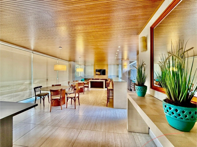 Apartamento na Agronômica com 5 dormitórios 2 suítes e 2 vagas -264 m²: 34ª foto da galeria de imagens do imóvel