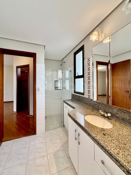 Apartamento na Agronômica com 5 dormitórios 2 suítes e 2 vagas -264 m²: 33ª foto da galeria de imagens do imóvel