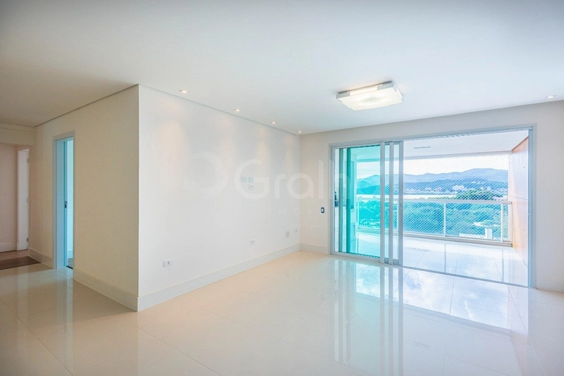 Apartamento na Agronômica a venda com 3 suítes e 2 vagas  165,75 m²: 4ª foto da galeria de imagens do imóvel
