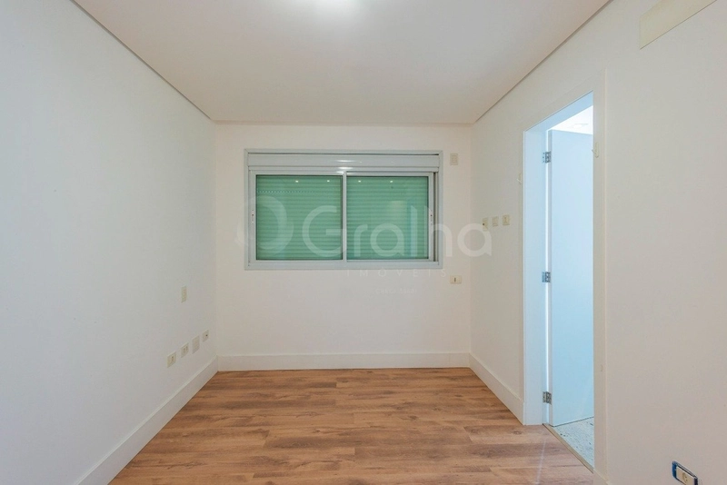 Apartamento na Agronômica a venda com 3 suítes e 2 vagas  165,75 m²: 29ª foto da galeria de imagens do imóvel