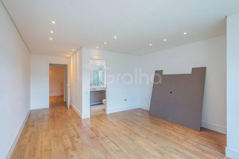 Apartamento na Agronômica a venda com 3 suítes e 2 vagas  165,75 m²: 22ª foto da galeria de imagens do imóvel