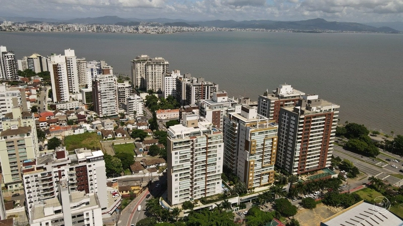 Apartamento na Agronômica a venda com 3 suítes e 2 vagas  165,75 m²: 39ª foto da galeria de imagens do imóvel