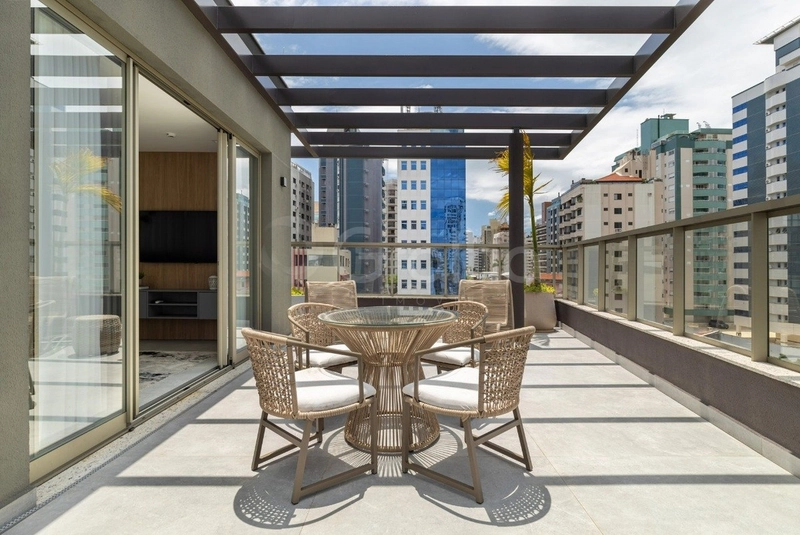 Apartamento no Centro com 3 dormitórios sendo 3 suítes e 2 vagas: 6ª foto da galeria de imagens do imóvel