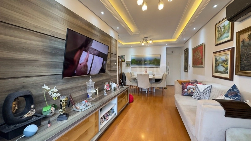 Apartamento no Centro com  3  dormitórios 1 suíte e 1 vaga 106m²: 1ª foto da galeria de imagens do imóvel