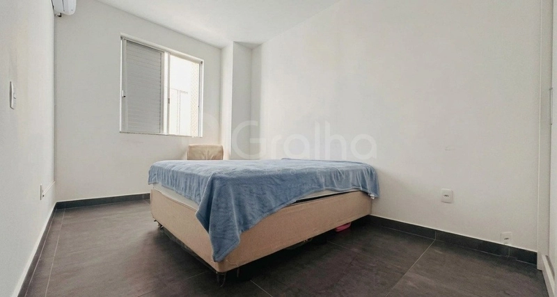 Apartamento em Coqueiros com 3 dormitórios, sendo 1 suíte e 1 vaga: 11ª foto da galeria de imagens do imóvel