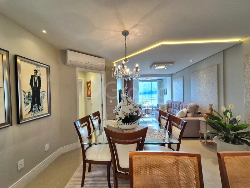 Apartamento  em Coqueiros com 2 dormitórios, sendo 1 suíte e 1 vaga: 8ª foto da galeria de imagens do imóvel