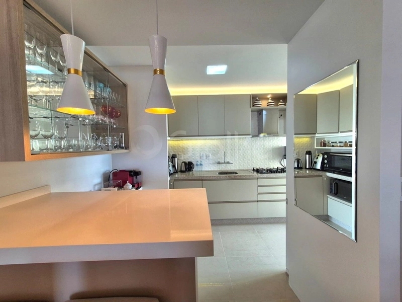 Apartamento  em Coqueiros com 2 dormitórios, sendo 1 suíte e 1 vaga: 14ª foto da galeria de imagens do imóvel