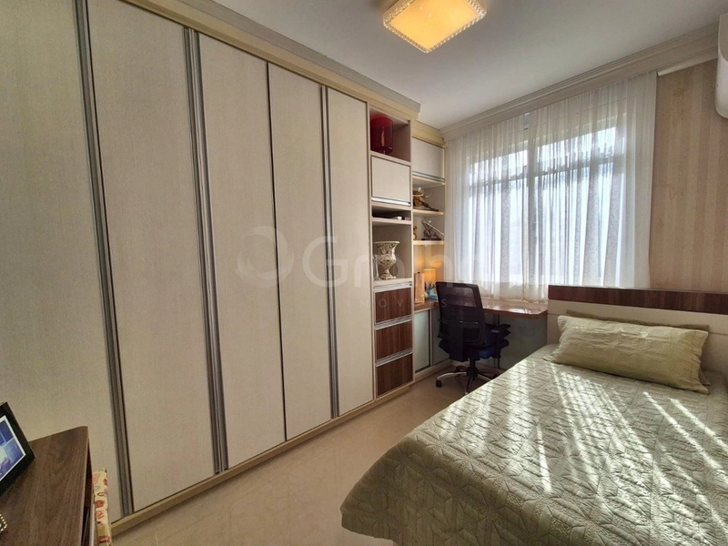 Apartamento  em Coqueiros com 2 dormitórios, sendo 1 suíte e 1 vaga: 17ª foto da galeria de imagens do imóvel