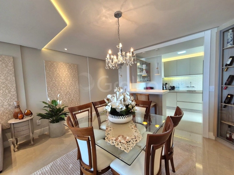 Apartamento  em Coqueiros com 2 dormitórios, sendo 1 suíte e 1 vaga: 7ª foto da galeria de imagens do imóvel