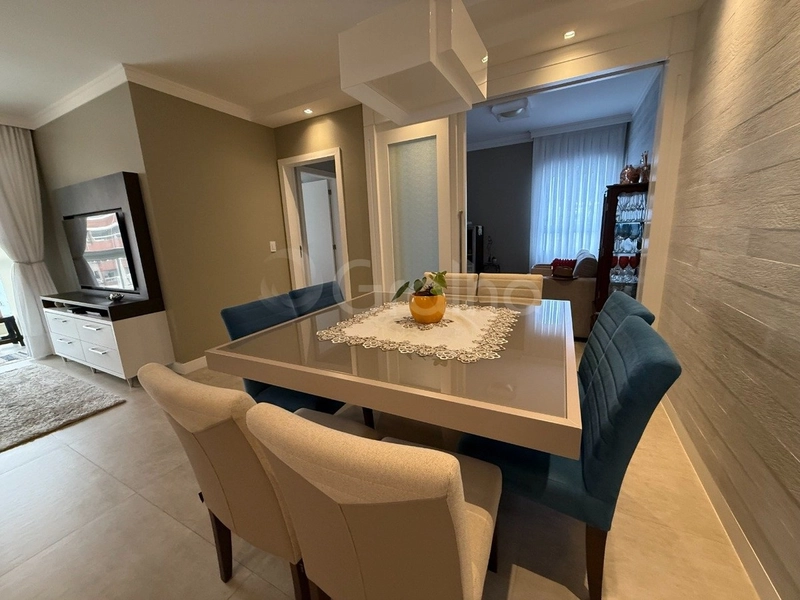 Apartamento no Córrego Grande   com 4 dormitórios 1 suíte e 3 vagas: 2ª foto da galeria de imagens do imóvel