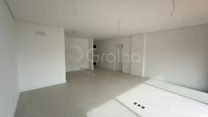 Apartamento  com 2 suítes  e 2 vagas em Cacupé com de 129 m²: 4ª foto da galeria de imagens do imóvel