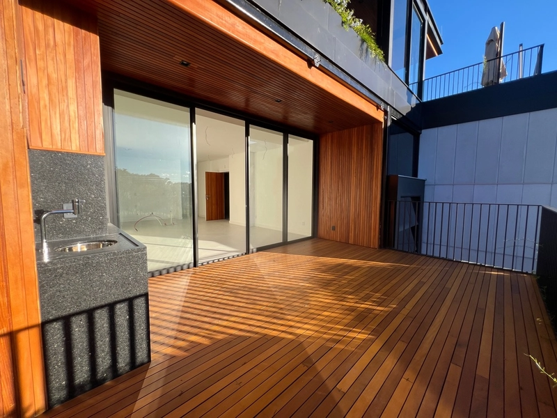 Apartamento  com 2 suítes  e 2 vagas em Cacupé com de 129 m²: 1ª foto da galeria de imagens do imóvel