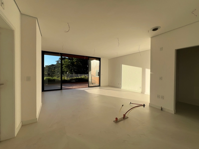 Apartamento  com 2 suítes  e 2 vagas em Cacupé com de 129 m²: 3ª foto da galeria de imagens do imóvel