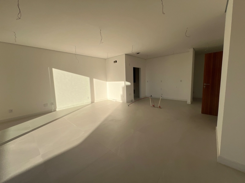 Apartamento  com 2 suítes  e 2 vagas em Cacupé com de 129 m²: 2ª foto da galeria de imagens do imóvel