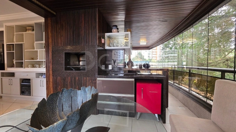 Apartamento na Beira Mar  com 3  dormitórios, sendo 3 suítes e 2 vagas: 4ª foto da galeria de imagens do imóvel