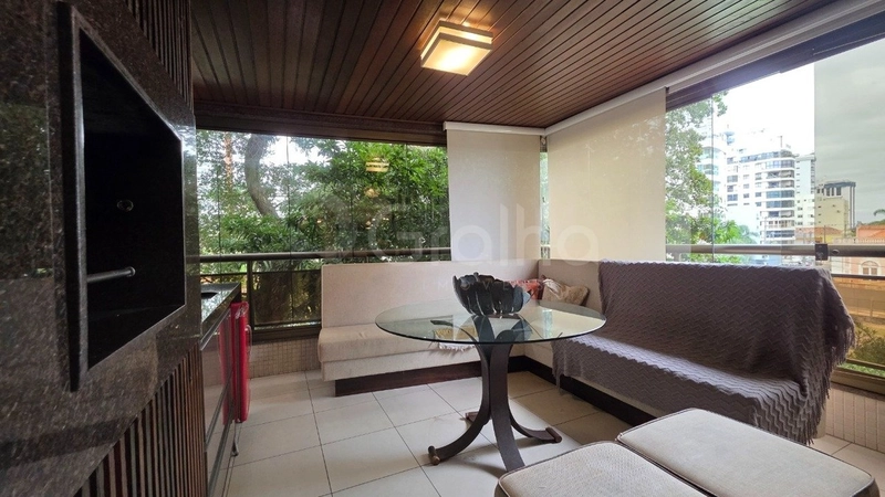 Apartamento na Beira Mar  com 3  dormitórios, sendo 3 suítes e 2 vagas: 3ª foto da galeria de imagens do imóvel
