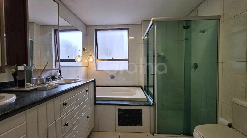 Apartamento na Beira Mar  com 3  dormitórios, sendo 3 suítes e 2 vagas: 9ª foto da galeria de imagens do imóvel