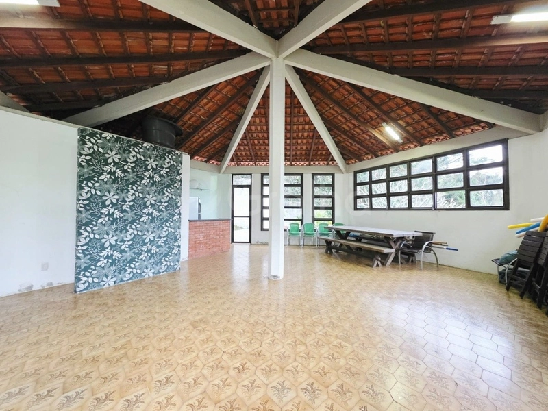 Apartamento a venda em Coqueiros com 3 dormitórios 1 suíte e 1 vagas: 20ª foto da galeria de imagens do imóvel