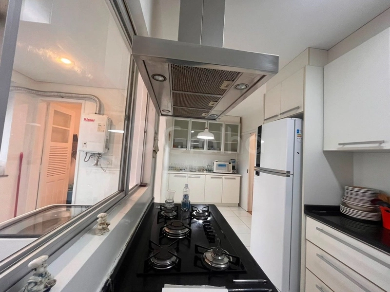 Apartamento na Agronômica com 3 dormitórios, sendo 1 suíte e 1 vaga: 8ª foto da galeria de imagens do imóvel