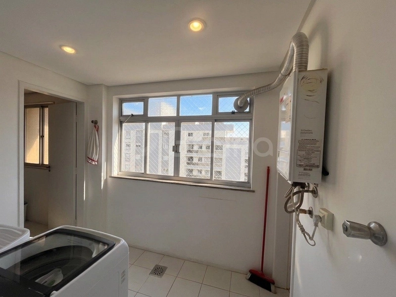 Apartamento na Agronômica com 3 dormitórios, sendo 1 suíte e 1 vaga: 9ª foto da galeria de imagens do imóvel