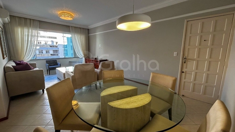 Apartamento na Agronômica com 3 dormitórios, sendo 1 suíte e 1 vaga: 6ª foto da galeria de imagens do imóvel