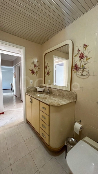 Apartamento na Agronômica com 3 dormitórios, sendo 1 suíte e 1 vaga: 29ª foto da galeria de imagens do imóvel