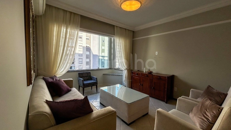 Apartamento na Agronômica com 3 dormitórios, sendo 1 suíte e 1 vaga: 7ª foto da galeria de imagens do imóvel