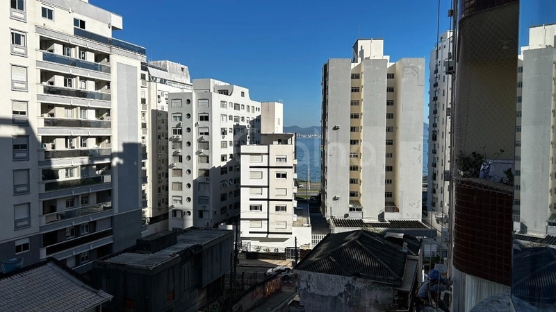 Apartamento na Agronômica com 3 dormitórios, sendo 1 suíte e 1 vaga: 31ª foto da galeria de imagens do imóvel