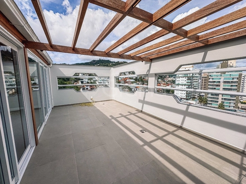 Cobertura Duplex de 238m² com 3 quartos sendo 2 suítes na Agronômica: 37ª foto da galeria de imagens do imóvel