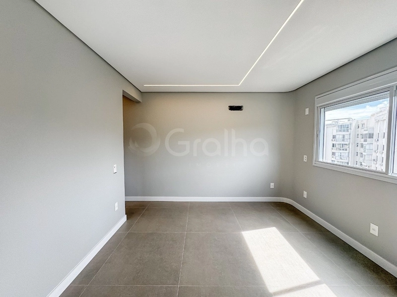 Cobertura Duplex de 238m² com 3 quartos sendo 2 suítes na Agronômica: 32ª foto da galeria de imagens do imóvel