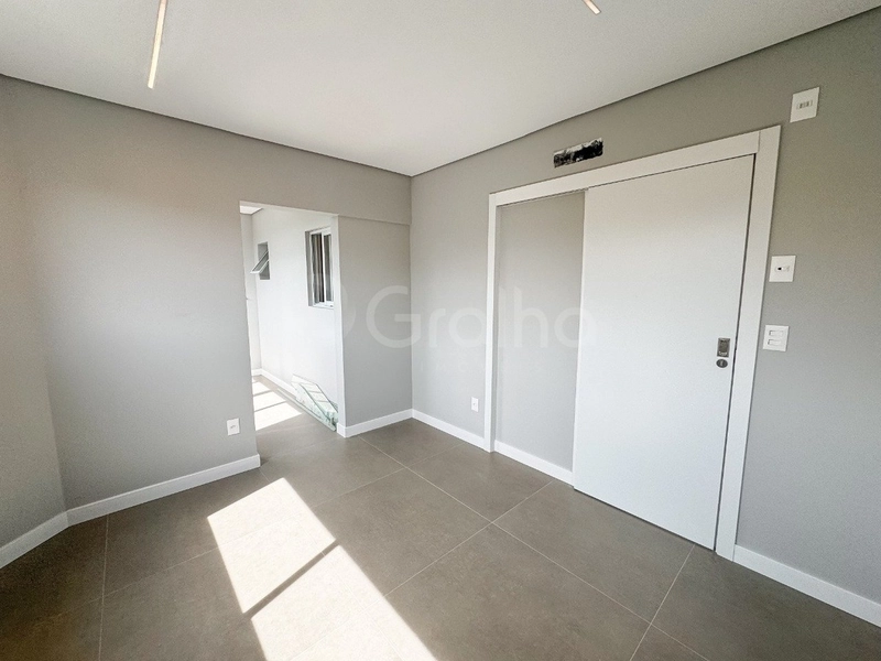Cobertura Duplex de 238m² com 3 quartos sendo 2 suítes na Agronômica: 22ª foto da galeria de imagens do imóvel