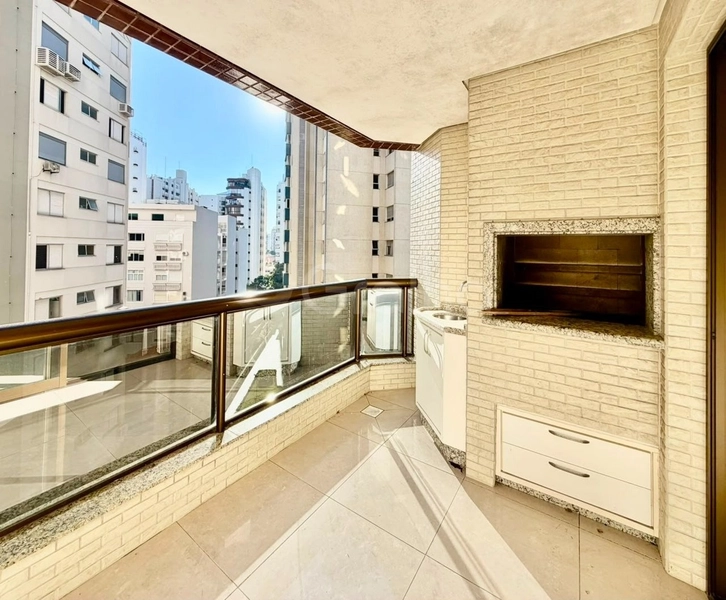 Apartamento no Centro a venda com 4 dormitórios 2 suítes e 2 vagas: 9ª foto da galeria de imagens do imóvel