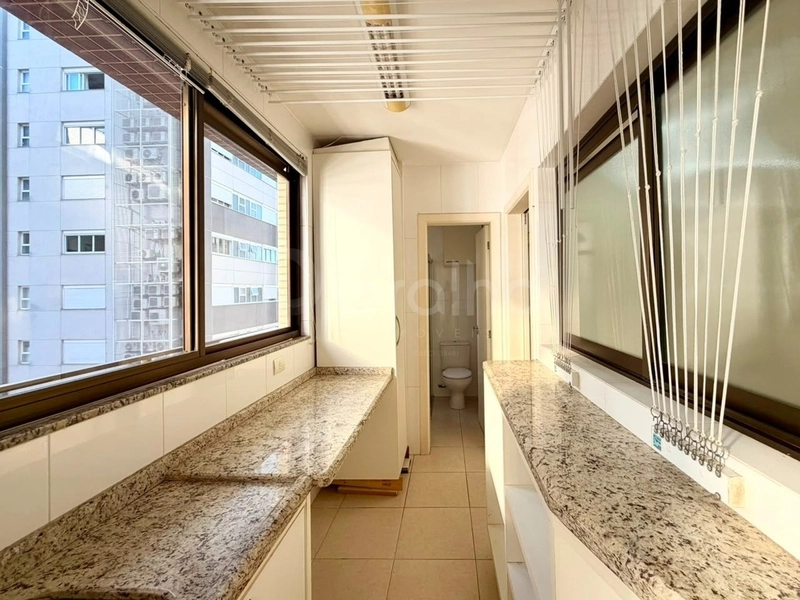 Apartamento no Centro a venda com 4 dormitórios 2 suítes e 2 vagas: 6ª foto da galeria de imagens do imóvel