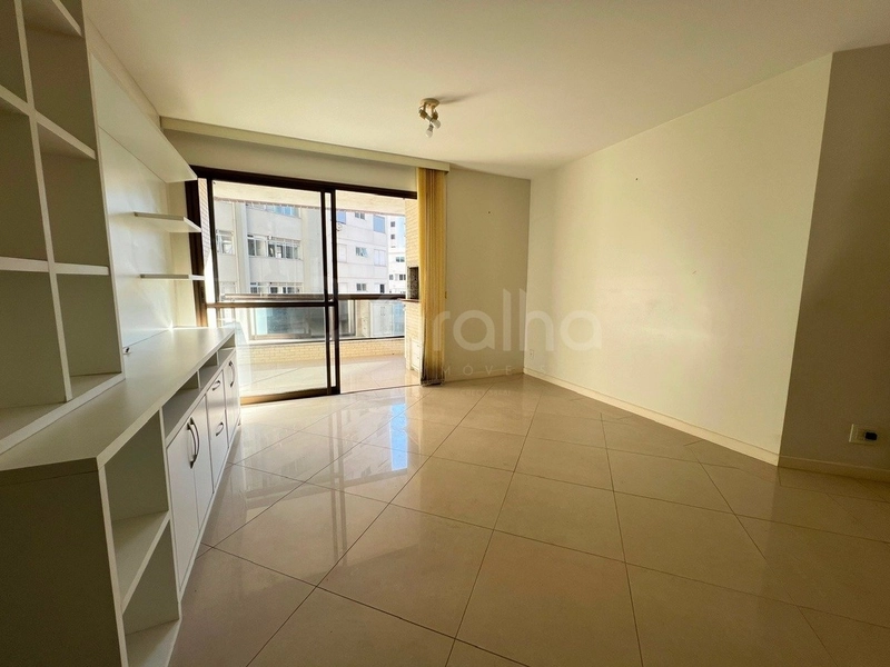 Apartamento no Centro a venda com 4 dormitórios 2 suítes e 2 vagas: 4ª foto da galeria de imagens do imóvel