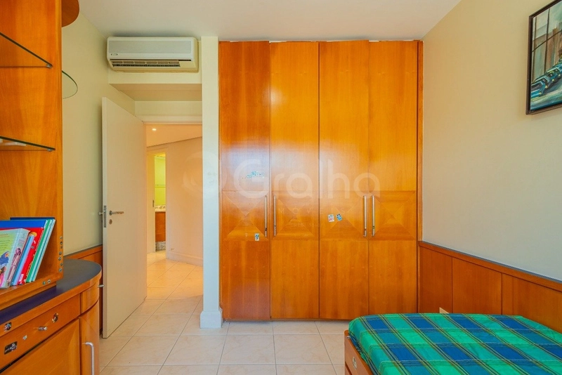 Apartamento na Beira Mar com 4 dormitórios 2 suítes e 2 vagas -250 m²: 26ª foto da galeria de imagens do imóvel