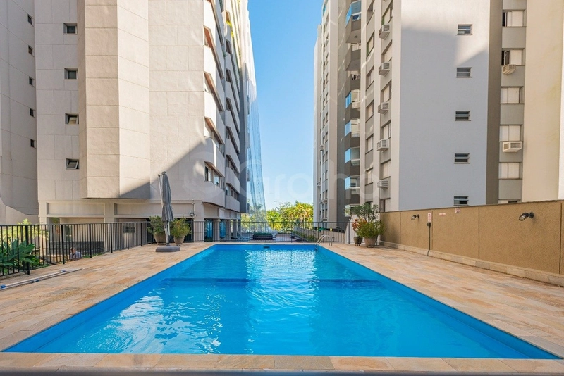 Apartamento na Beira Mar com 4 dormitórios 2 suítes e 2 vagas -250 m²: 40ª foto da galeria de imagens do imóvel