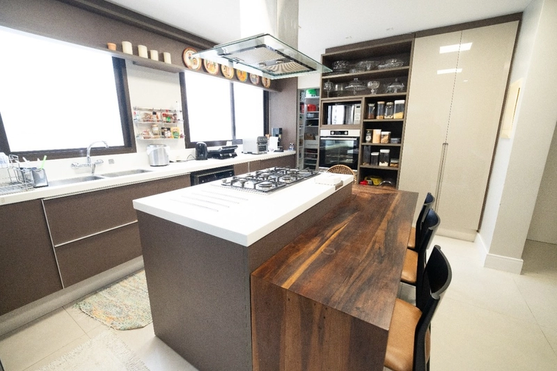 Apartamento na Agronômica com 3 quartos sendo 3 suítes e 3 vagas: 21ª foto da galeria de imagens do imóvel