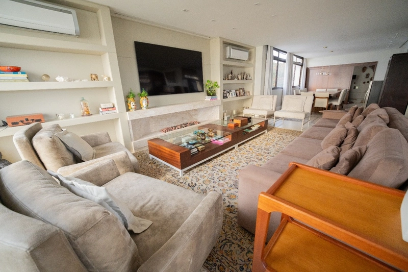 Apartamento na Agronômica com 3 quartos sendo 3 suítes e 3 vagas: 12ª foto da galeria de imagens do imóvel