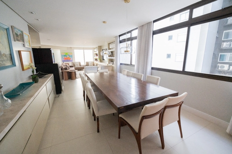 Apartamento na Agronômica com 3 quartos sendo 3 suítes e 3 vagas: 17ª foto da galeria de imagens do imóvel