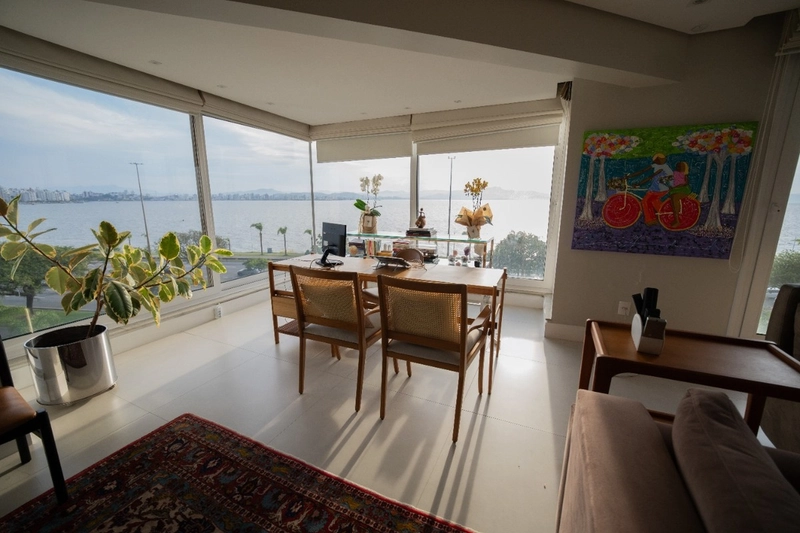 Apartamento na Agronômica com 3 quartos sendo 3 suítes e 3 vagas: 5ª foto da galeria de imagens do imóvel