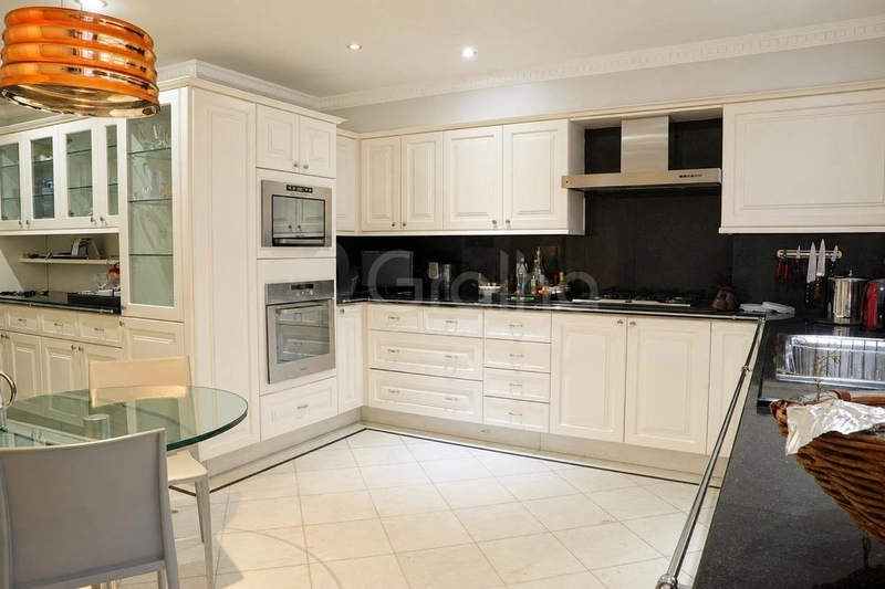 Apartamento na Beira Mar de frente com 4 dormitórios  sendo 2 suítes: 8ª foto da galeria de imagens do imóvel