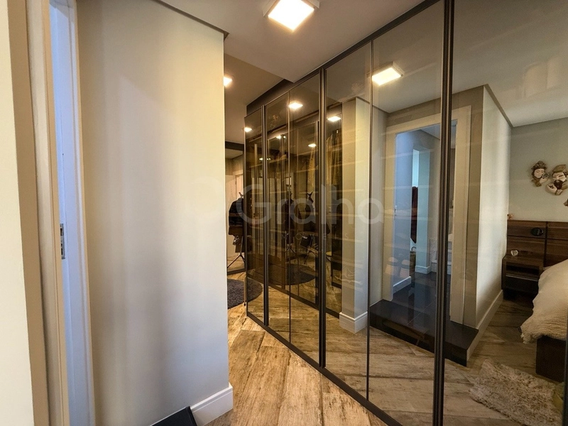 Apartamento na Agronômica Com 4 dormitórios, sendo 4 suíte e 2 vagas: 51ª foto da galeria de imagens do imóvel