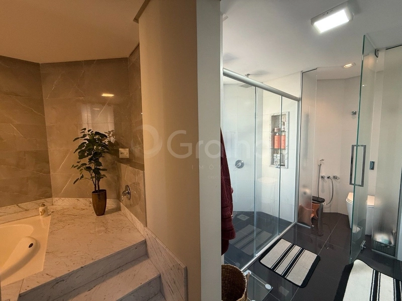 Apartamento na Agronômica Com 4 dormitórios, sendo 4 suíte e 2 vagas: 32ª foto da galeria de imagens do imóvel