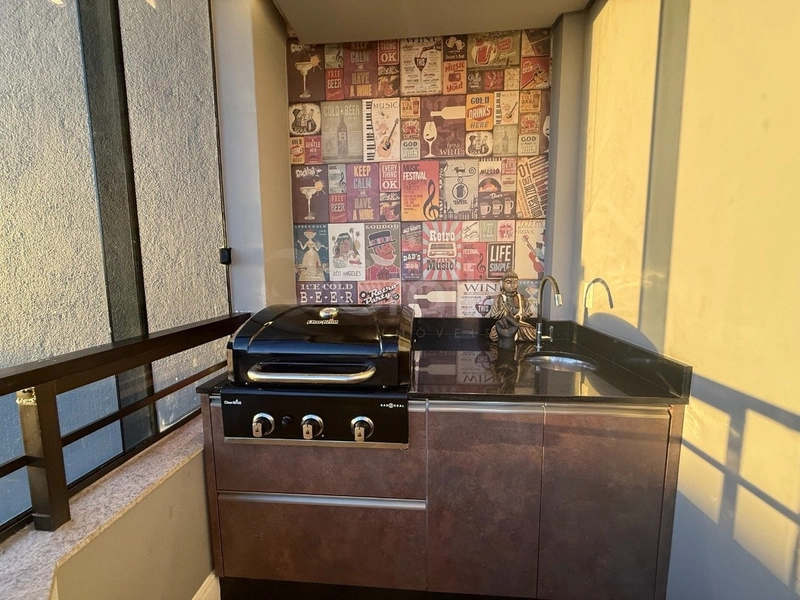 Apartamento na Agronômica Com 4 dormitórios, sendo 4 suíte e 2 vagas: 11ª foto da galeria de imagens do imóvel