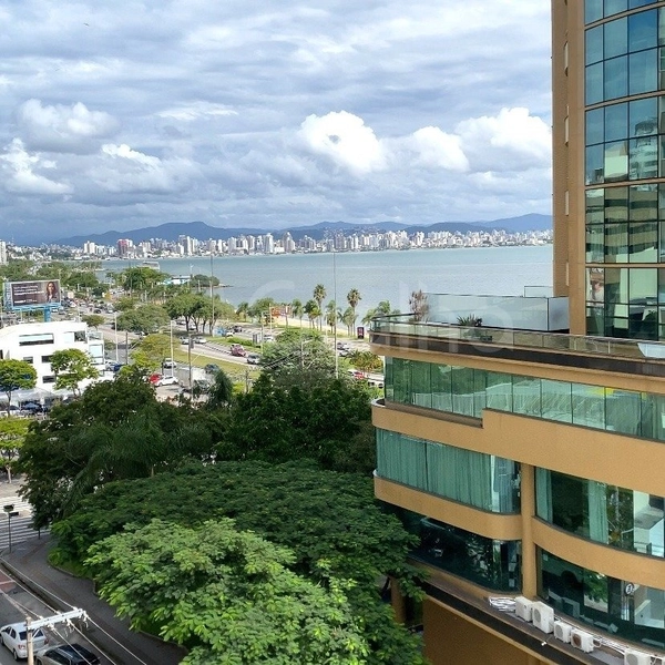 Apartamento a venda no Centro  4 quartos e 1 suíte e 2 vagas: 4ª foto da galeria de imagens do imóvel
