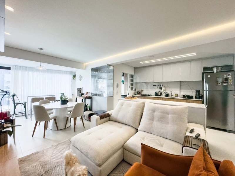 apartamento   em Coqueiros com 2 dormitórios, sendo 1 suíte e 1 vaga: 8ª foto da galeria de imagens do imóvel
