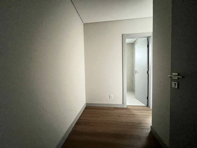 Apartamento a venda no Centro  com 3 suítes e 2 vagas de garagem: 22ª foto da galeria de imagens do imóvel