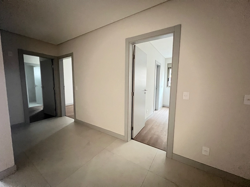 Apartamento a venda no Centro  com 3 suítes e 2 vagas de garagem: 6ª foto da galeria de imagens do imóvel